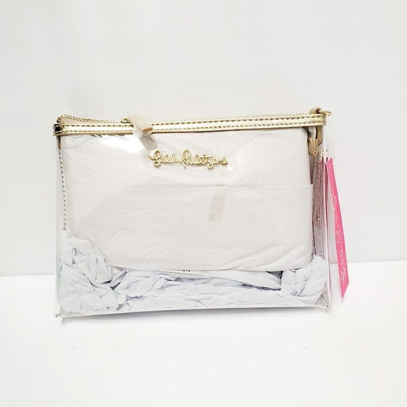 Lilly Pulitzer Handbags - Lilly Pulitzer Cruisin Crossbody Bag clear